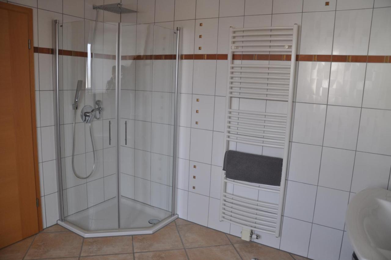 Schnurs Ferienwohnung Romerberg Екстериор снимка
