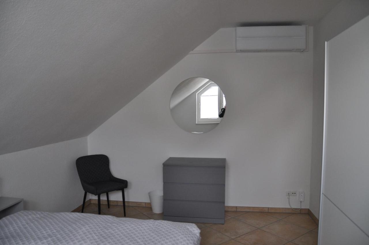 Schnurs Ferienwohnung Romerberg Екстериор снимка