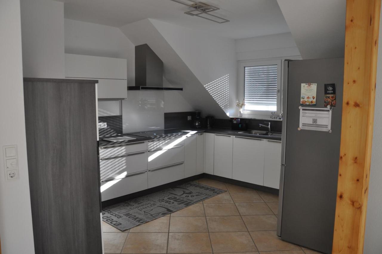 Schnurs Ferienwohnung Romerberg Екстериор снимка
